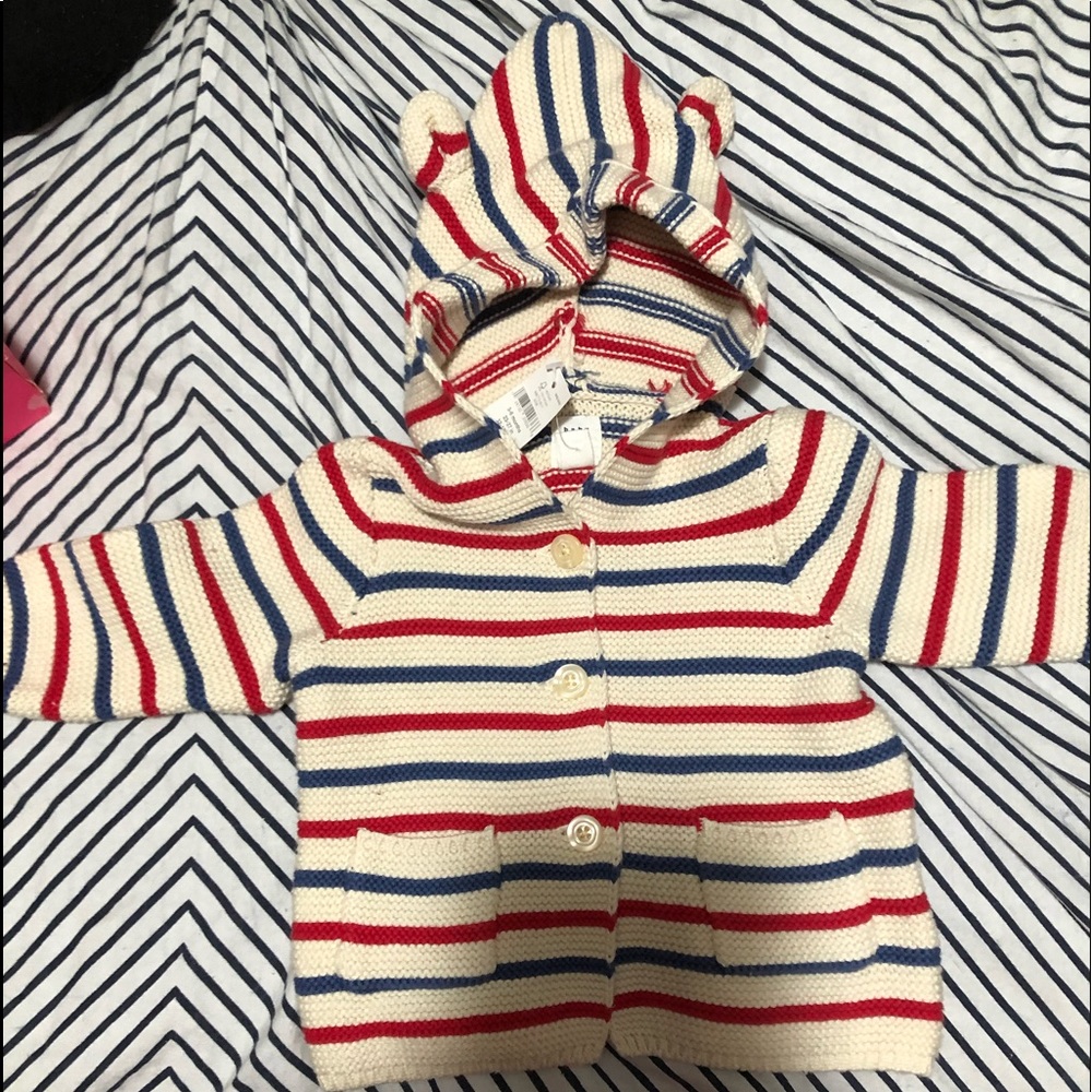 Baby Gap bear hoodie cardigan sweater 3-6 months